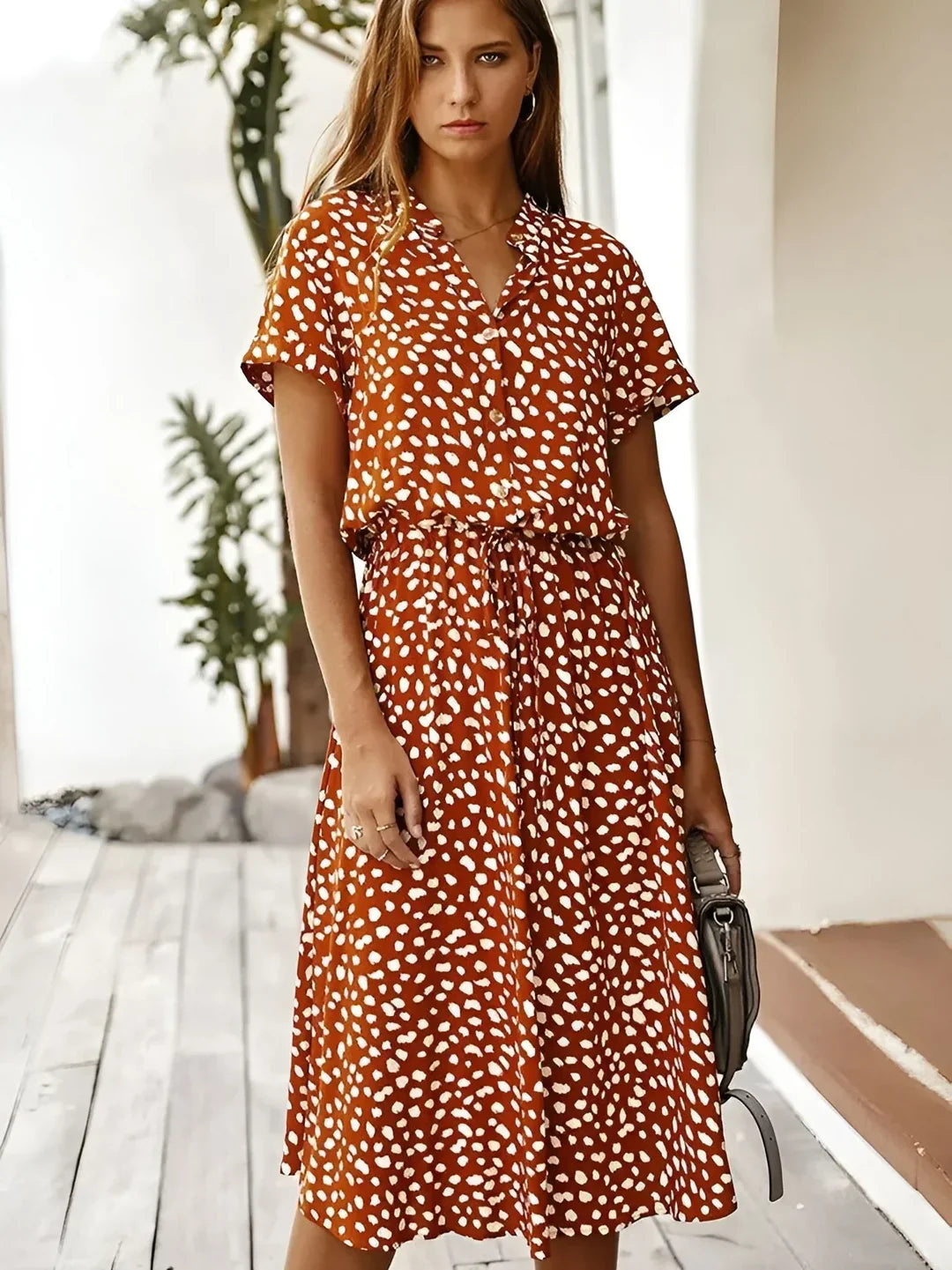 Benthe™ | Robe à col en V