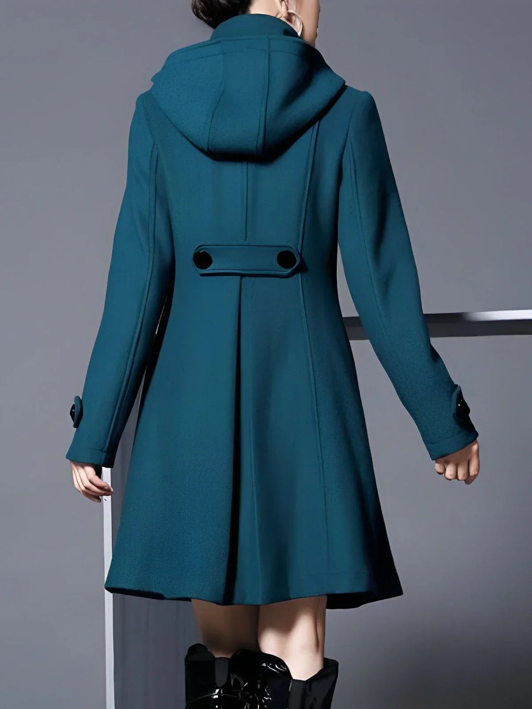 Gaia – Robe-Manteau Élégante